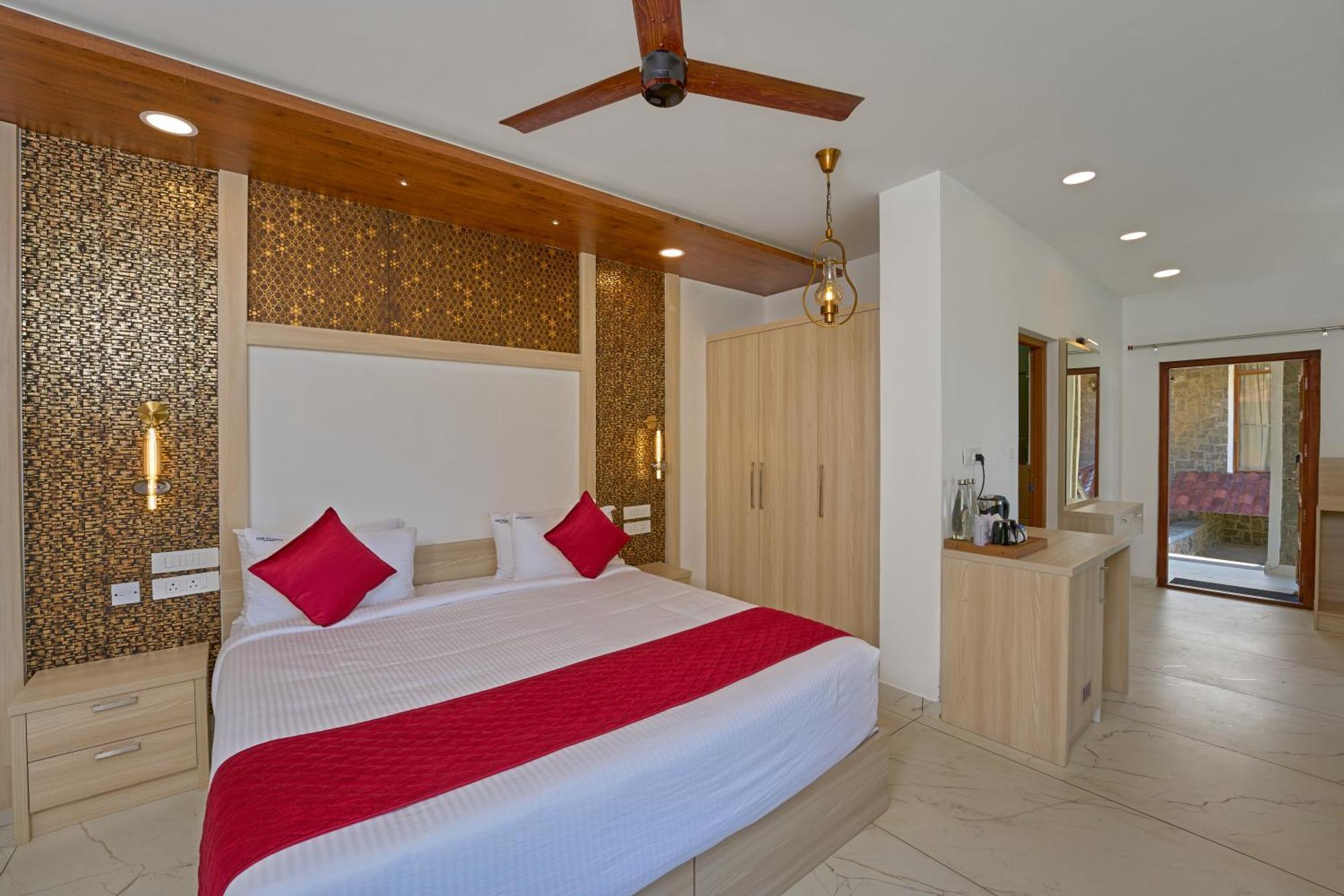 The Planet Munnar Hotel Suryanelli Exterior foto
