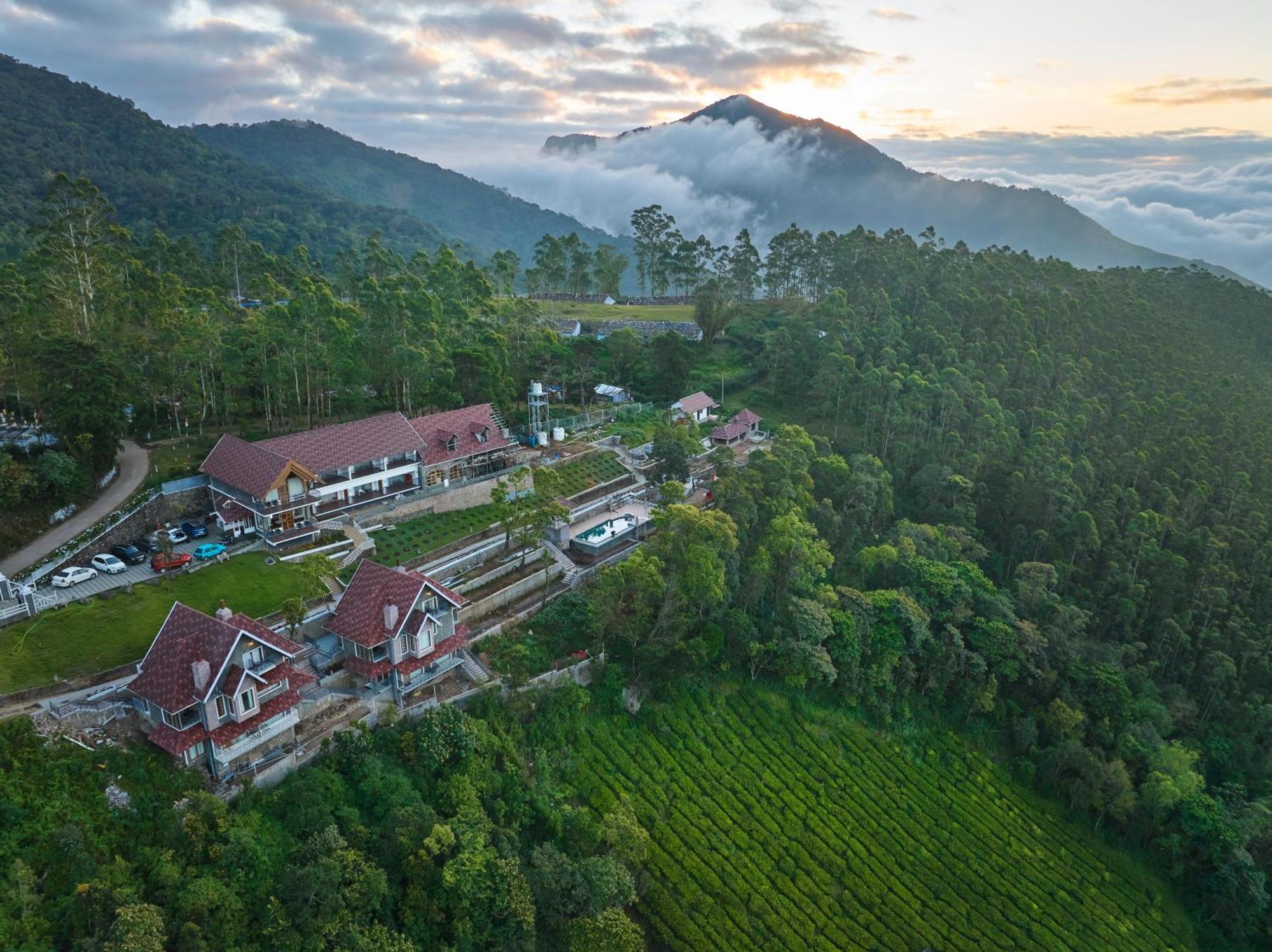 The Planet Munnar Hotel Suryanelli Exterior foto