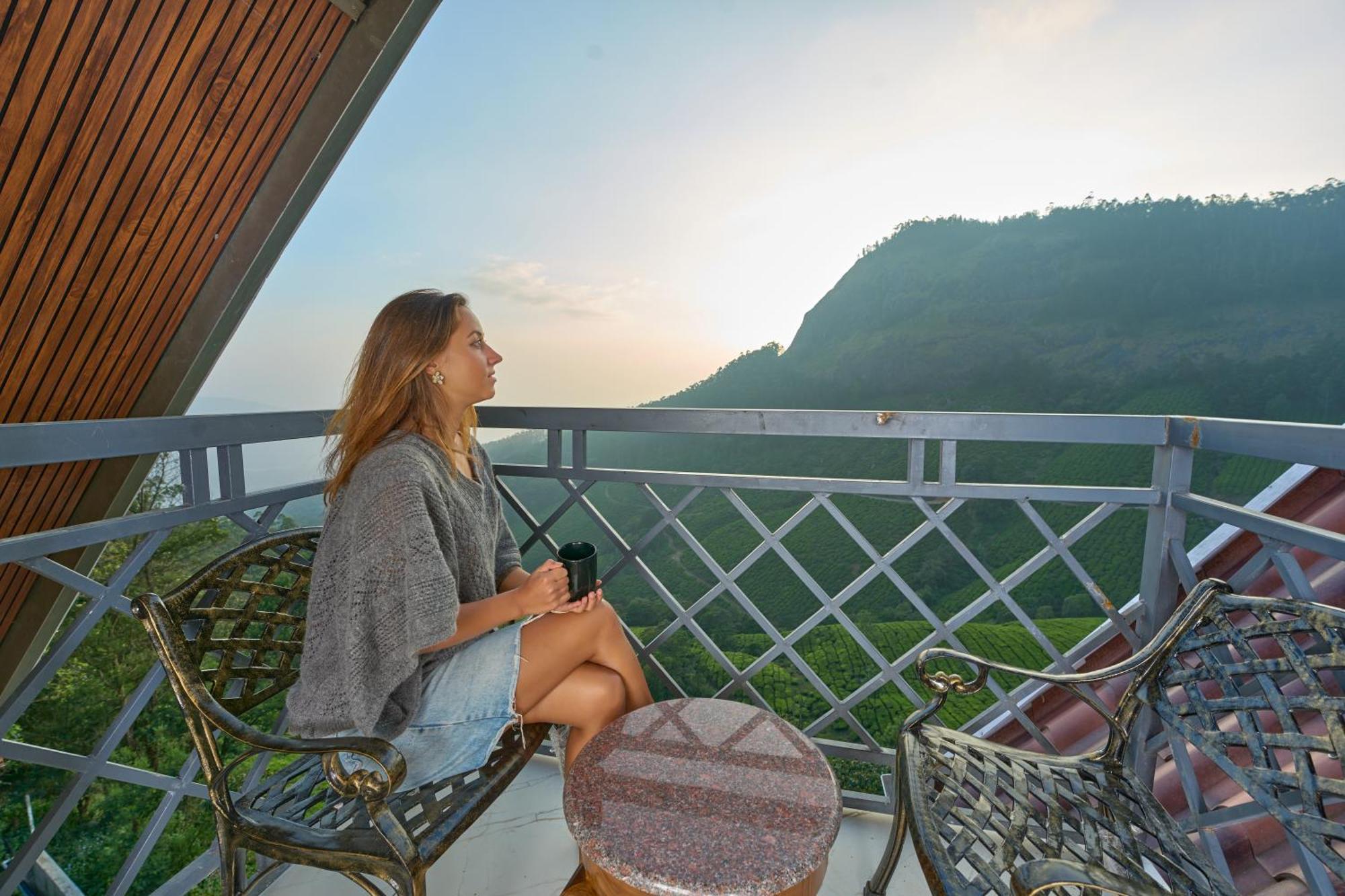 The Planet Munnar Hotel Suryanelli Exterior foto