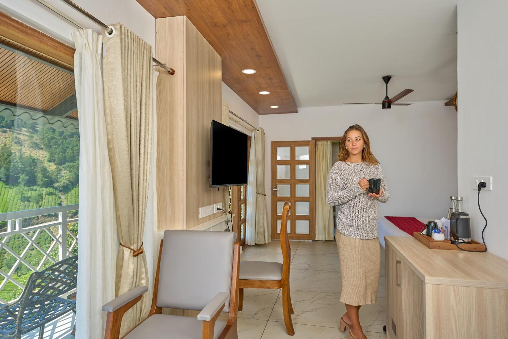 The Planet Munnar Hotel Suryanelli Exterior foto